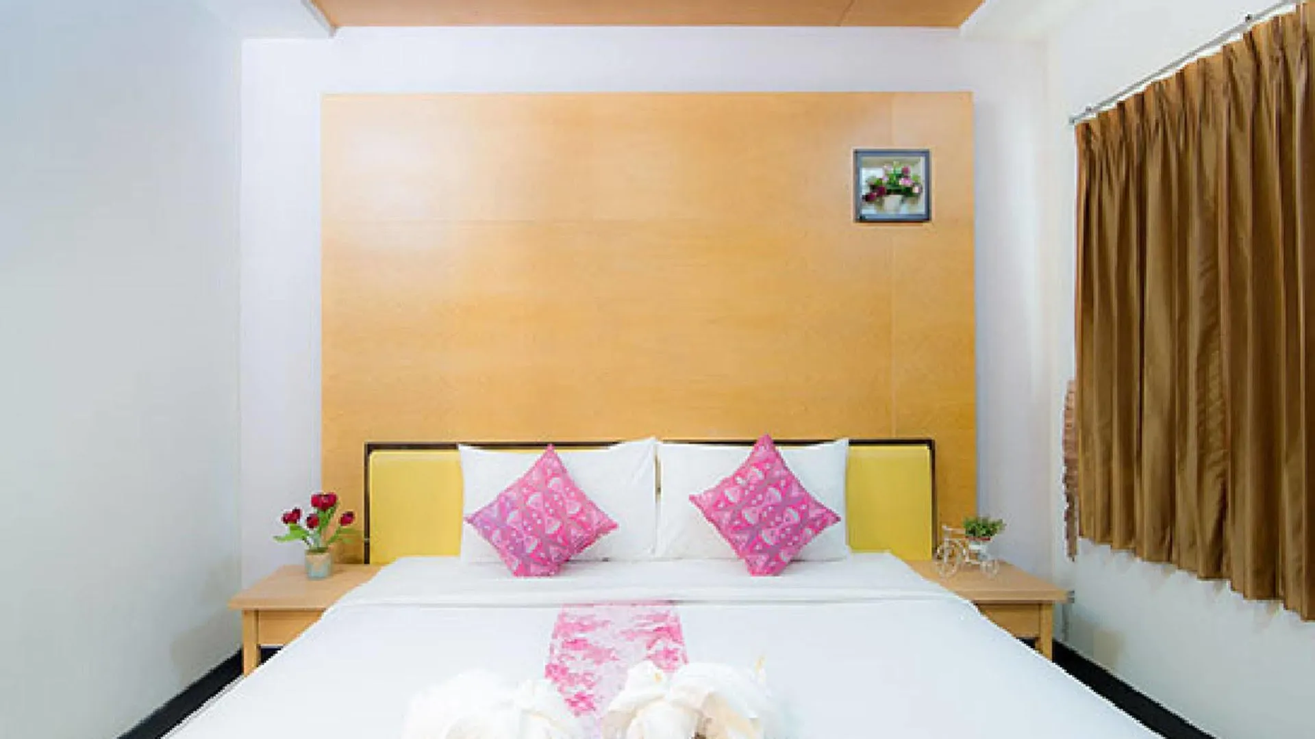 Oyo 624 Phi Phi Palms Residence Отель